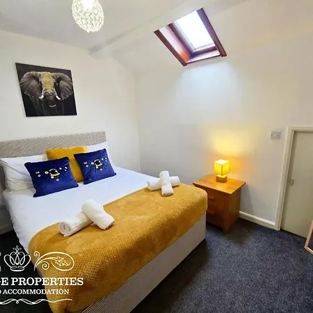 Cross Street By Prestige Sa Holiday home *